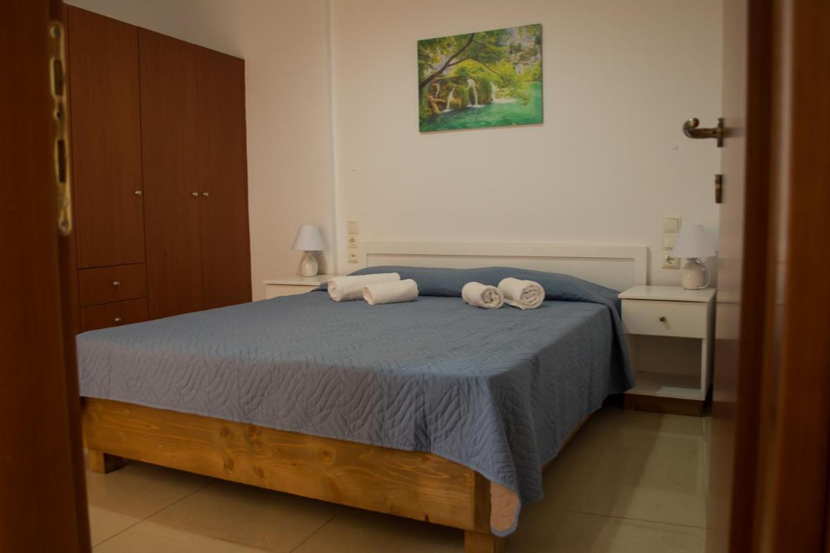 Sun Βy Τhe Sea 100M From The Beach Lejlighed Agia Pelagia Eksteriør billede